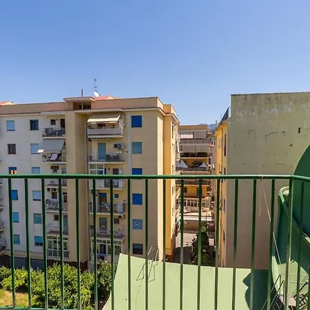 Casa Leo